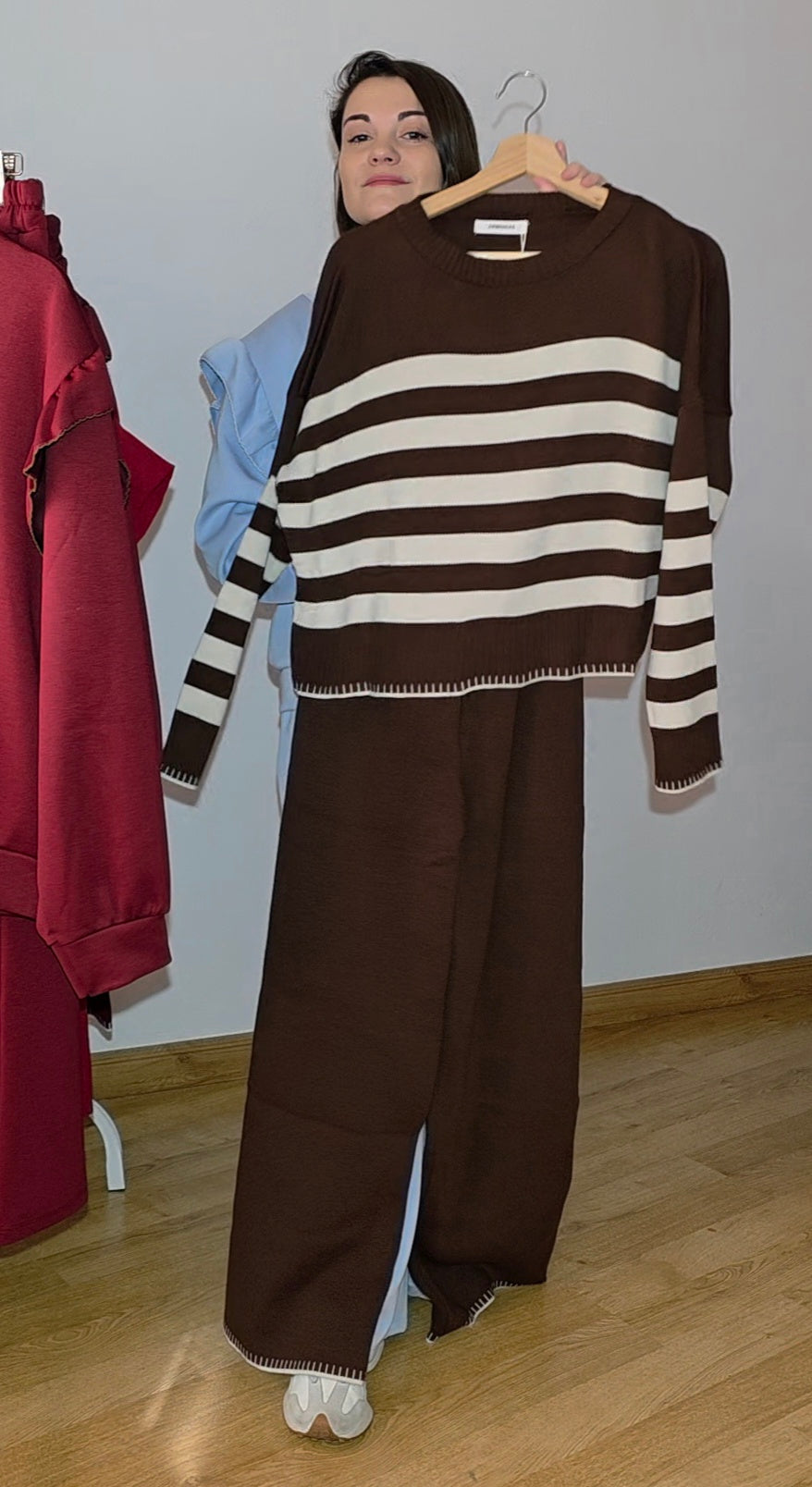 Conjunto Canela Burdeos